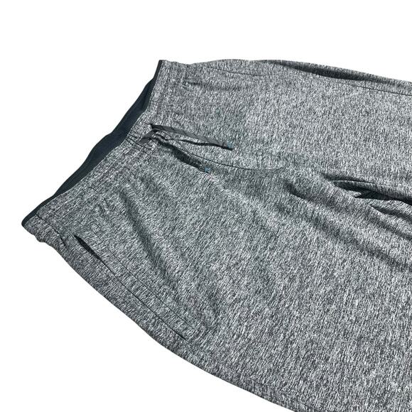 KUHL Men's Stryver Performance Knit Pant in Dark Heather Gray Size S Reg - Picture 3 of 9